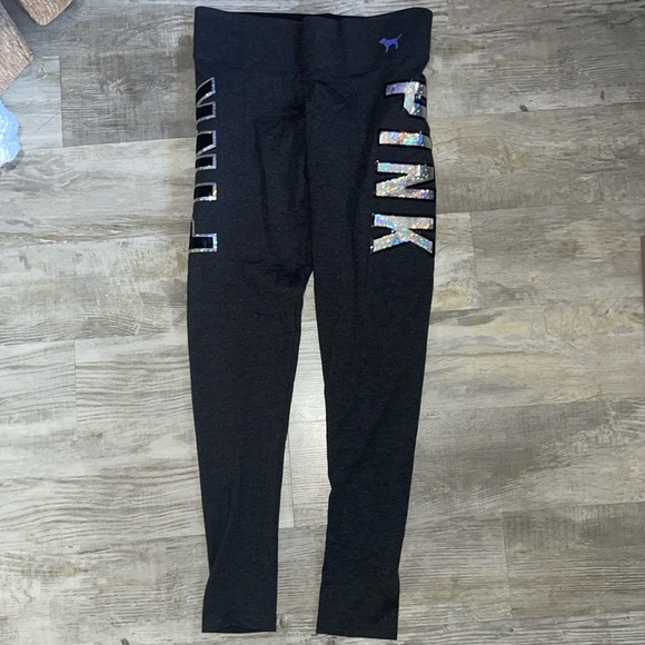 PINK Victoria's Secret Pants - PINK Victoria’s Secret NWOT Bling sequins yoga leggings size medium New